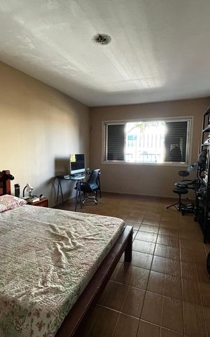 Casa à venda com 180m², 4 quartos e 1 vaga Casa à venda com 180m², 4 quartos e 1 vagaQuarto 3
