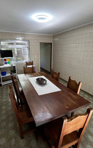 Casa à venda com 180m², 4 quartos e 1 vaga Casa à venda com 180m², 4 quartos e 1 vagaCopa