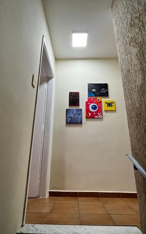 Casa à venda com 180m², 4 quartos e 1 vaga Casa à venda com 180m², 4 quartos e 1 vagaCorredor
