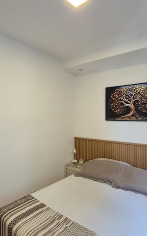 Apartamento à venda com 44m², 2 quartos e 1 vagaQuarto 2