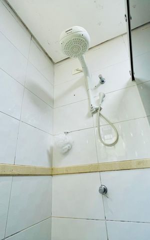 Casa de condomínio à venda com 247m², 3 quartos e 4 vagas Casa de condomínio à venda com 247m², 3 quartos e 4 vagasBanheiro 1