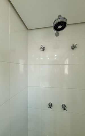 Apartamento à venda com 146m², 3 quartos e 3 vagas Apartamento à venda com 146m², 3 quartos e 3 vagasBanheiro Suíte 3