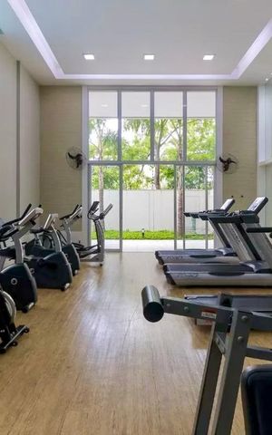 Apartamento à venda com 146m², 3 quartos e 3 vagas Apartamento à venda com 146m², 3 quartos e 3 vagasAcademia