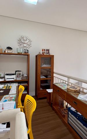 Apartamento à venda com 146m², 3 quartos e 3 vagas Apartamento à venda com 146m², 3 quartos e 3 vagasEscritório