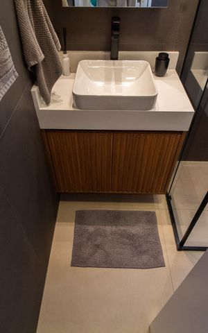 Apartamento à venda com 40m², 1 quarto e 1 vaga Apartamento à venda com 40m², 1 quarto e 1 vagaBanheiro da Suíte