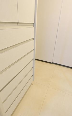 Apartamento para alugar com 215m², 4 quartos e 3 vagas Apartamento para alugar com 215m², 4 quartos e 3 vagasCloset da Suíte 4