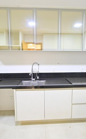 Apartamento para alugar com 215m², 4 quartos e 3 vagas Apartamento para alugar com 215m², 4 quartos e 3 vagasCozinha