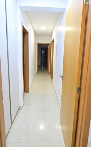 Apartamento para alugar com 215m², 4 quartos e 3 vagas Apartamento para alugar com 215m², 4 quartos e 3 vagasCorredor
