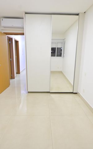 Apartamento para alugar com 215m², 4 quartos e 3 vagas Apartamento para alugar com 215m², 4 quartos e 3 vagasSuíte 3