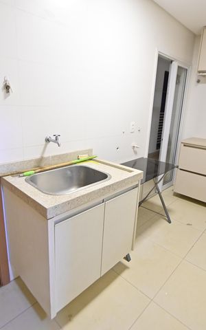 Apartamento para alugar com 215m², 4 quartos e 3 vagas Apartamento para alugar com 215m², 4 quartos e 3 vagasÁrea de Serviço