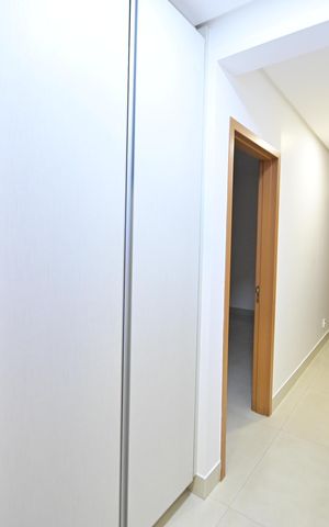 Apartamento para alugar com 215m², 4 quartos e 3 vagas Apartamento para alugar com 215m², 4 quartos e 3 vagasCorredor