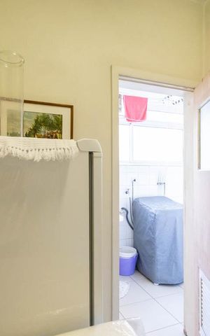 Apartamento à venda com 156m², 3 quartos e 1 vaga Apartamento à venda com 156m², 3 quartos e 1 vagaQuarto de Serviço
