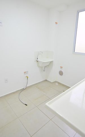 Apartamento para alugar com 42m², 2 quartos e 1 vaga Apartamento para alugar com 42m², 2 quartos e 1 vagaCozinha e Área de Serviço