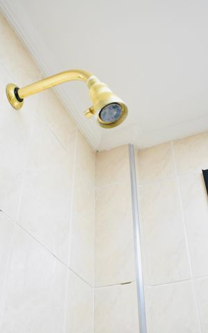 Apartamento à venda com 110m², 3 quartos e 2 vagas Apartamento à venda com 110m², 3 quartos e 2 vagasBanheiro da Suíte