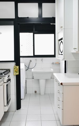 Apartamento à venda com 110m², 3 quartos e 2 vagas Apartamento à venda com 110m², 3 quartos e 2 vagasCozinha