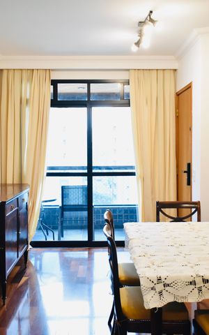 Apartamento à venda com 110m², 3 quartos e 2 vagas Apartamento à venda com 110m², 3 quartos e 2 vagasSala