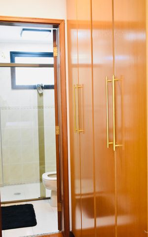 Apartamento à venda com 110m², 3 quartos e 2 vagas Apartamento à venda com 110m², 3 quartos e 2 vagasSuíte