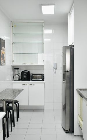 Apartamento à venda com 110m², 3 quartos e 2 vagas Apartamento à venda com 110m², 3 quartos e 2 vagasCozinha