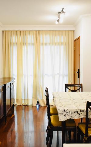 Apartamento à venda com 110m², 3 quartos e 2 vagas Apartamento à venda com 110m², 3 quartos e 2 vagasSala