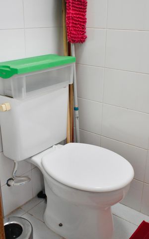 Apartamento à venda com 110m², 3 quartos e 2 vagas Apartamento à venda com 110m², 3 quartos e 2 vagasBanheiro de serviço