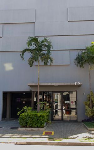 Studio à venda com 37m², 1 quarto e 1 vaga Studio à venda com 37m², 1 quarto e 1 vagaFachada