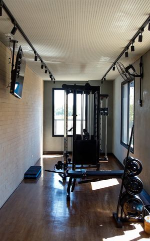Studio à venda com 37m², 1 quarto e 1 vaga Studio à venda com 37m², 1 quarto e 1 vagaÁrea comum - Academia