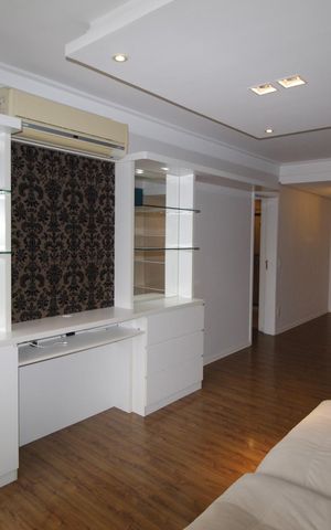 Apartamento à venda com 105m², 3 quartos e 2 vagasSala