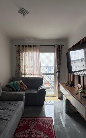 Apartamento à venda com 72m², 3 quartos e 1 vaga Apartamento à venda com 72m², 3 quartos e 1 vagaSala