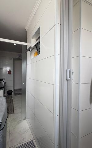 Apartamento à venda com 72m², 3 quartos e 1 vaga Apartamento à venda com 72m², 3 quartos e 1 vagaLavanderia
