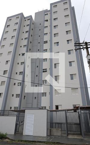 Apartamento à venda com 72m², 3 quartos e 1 vaga Apartamento à venda com 72m², 3 quartos e 1 vagaFachada