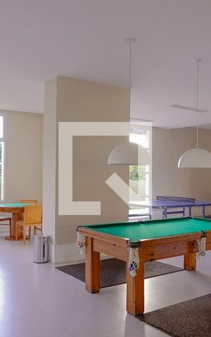 Apartamento à venda com 140m², 3 quartos e 2 vagas Apartamento à venda com 140m², 3 quartos e 2 vagasSala de jogos