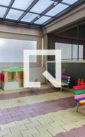 Apartamento à venda com 140m², 3 quartos e 2 vagas Apartamento à venda com 140m², 3 quartos e 2 vagasPlayground