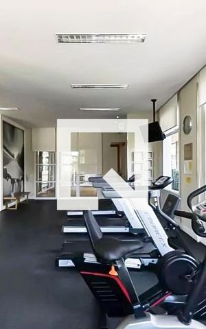 Apartamento à venda com 140m², 3 quartos e 2 vagas Apartamento à venda com 140m², 3 quartos e 2 vagasAcademia