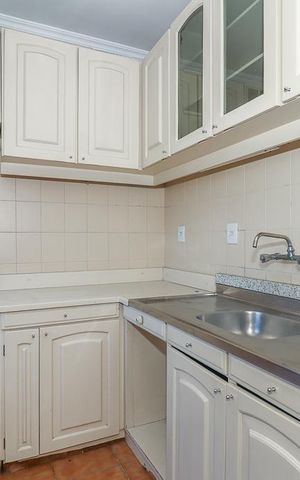 Apartamento à venda com 87m², 1 quarto e 1 vagaCozinha