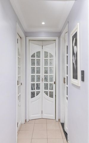 Apartamento à venda com 54m², 2 quartos e 1 vagaCorredor