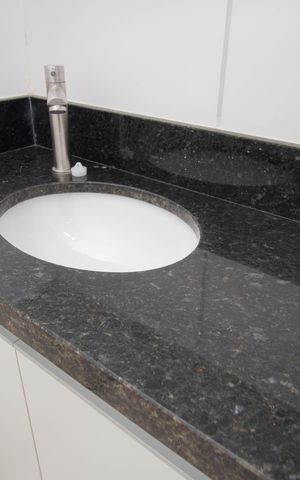 Apartamento para alugar com 33m², 2 quartos e sem vaga Apartamento para alugar com 33m², 2 quartos e sem vagaBanheiro