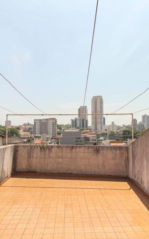 Casa à venda com 300m², 6 quartos e 2 vagasSacada