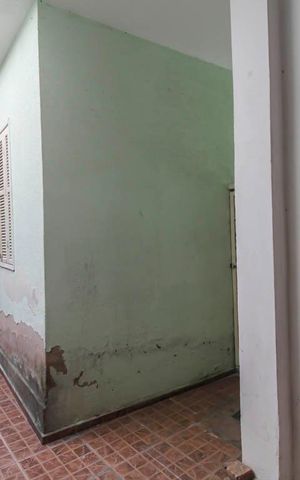 Casa à venda com 300m², 6 quartos e 2 vagasÁrea de Serviço 2
