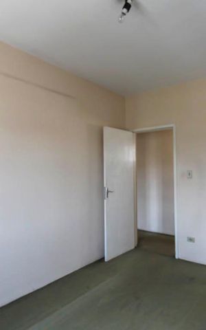 Casa à venda com 300m², 6 quartos e 2 vagasQuarto 2