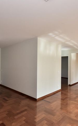 Apartamento à venda com 170m², 3 quartos e 3 vagasSala