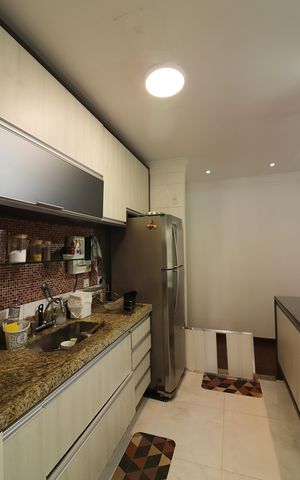 Apartamento à venda com 90m², 2 quartos e 2 vagasCozinha