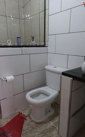 Casa à venda com 150m², 5 quartos e 2 vagasBanheiro de baixo