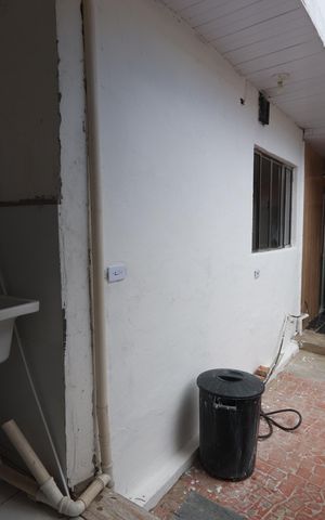 Casa à venda com 150m², 5 quartos e 2 vagasLavanderia