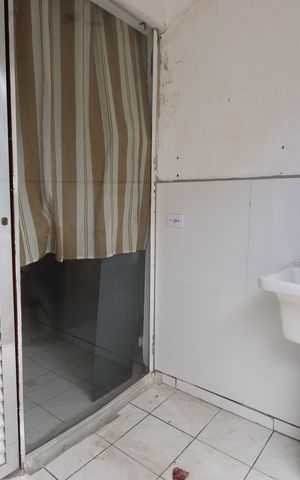 Casa à venda com 150m², 5 quartos e 2 vagasLavanderia