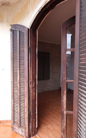 Casa à venda com 150m², 5 quartos e 2 vagasSacada