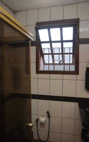 Casa para alugar com 360m², 4 quartos e 3 vagasBanheiro Social