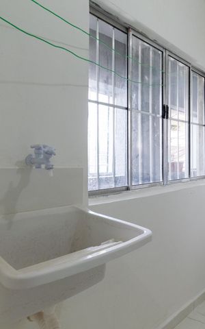 Studio para alugar com 45m², 1 quarto e sem vaga Studio para alugar com 45m², 1 quarto e sem vagaÁrea de Serviço