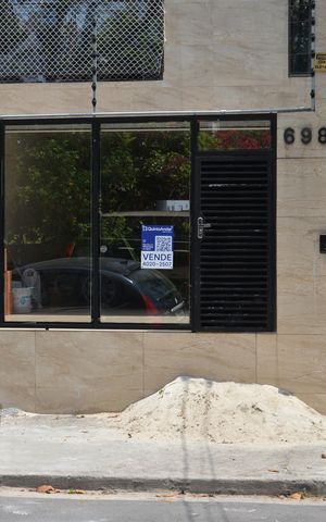 Apartamento para alugar com 174m², 3 quartos e 2 vagasPlaca