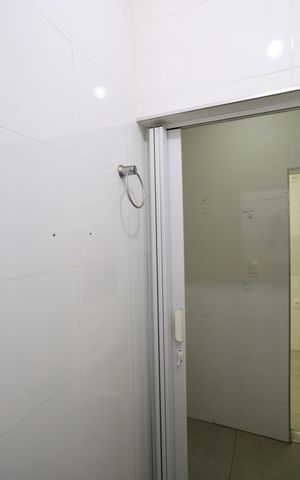 Apartamento à venda com 123m², 5 quartos e 1 vaga Apartamento à venda com 123m², 5 quartos e 1 vagaBanheiro de serviço
