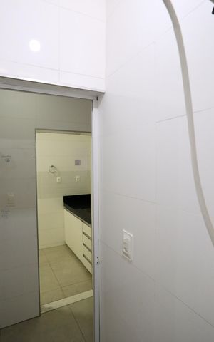 Apartamento à venda com 123m², 5 quartos e 1 vaga Apartamento à venda com 123m², 5 quartos e 1 vagaBanheiro de serviço